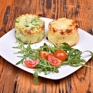 CARTOFI GRATINATI CU SMANTANA 200gR
